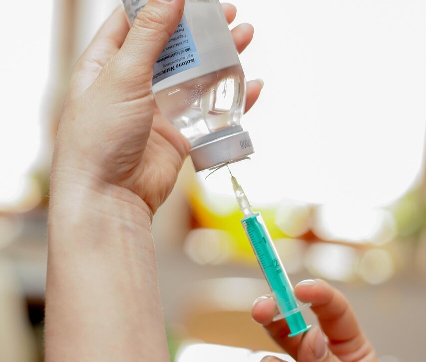 vaccination, injection, healthcare, needle, health, doctor, disposable syringe, ampoule, injection syringe, heal, disease, medical, medicine, diagnosis, physician, drops, patch up, injection, injection, injection, injection, injection